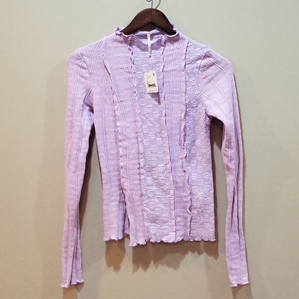 NWT Free People Lula mock neck in orchid dust lace ruffle top size XS
